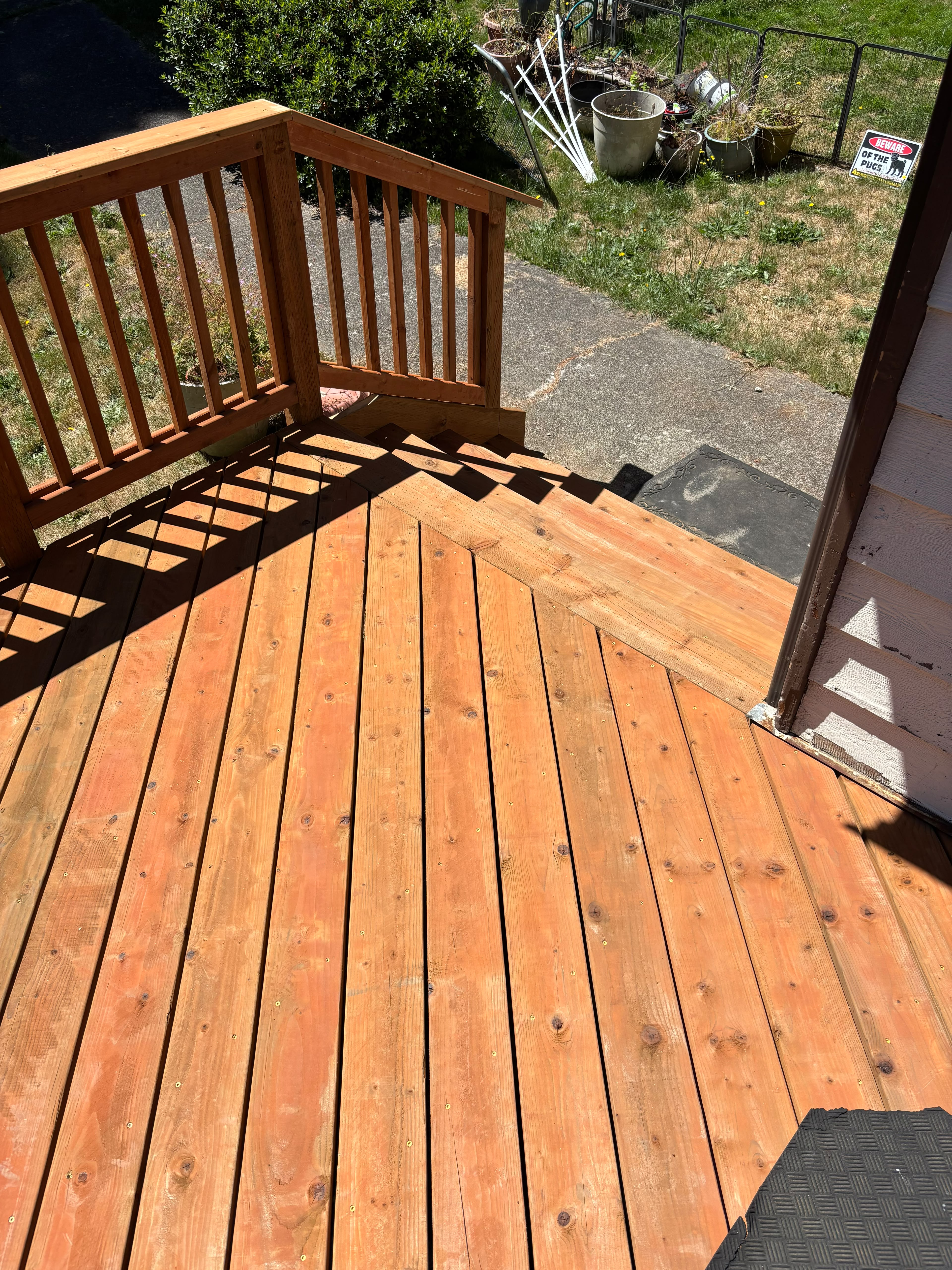 Backyard Deck Stain & Restore